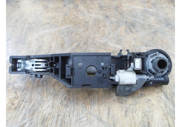 Ручка зовнішня права задня Renault Clio III, 8200226526